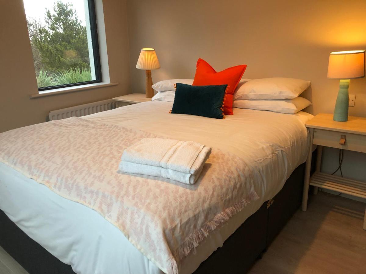 Westport Coastal Lodge Bagian luar foto